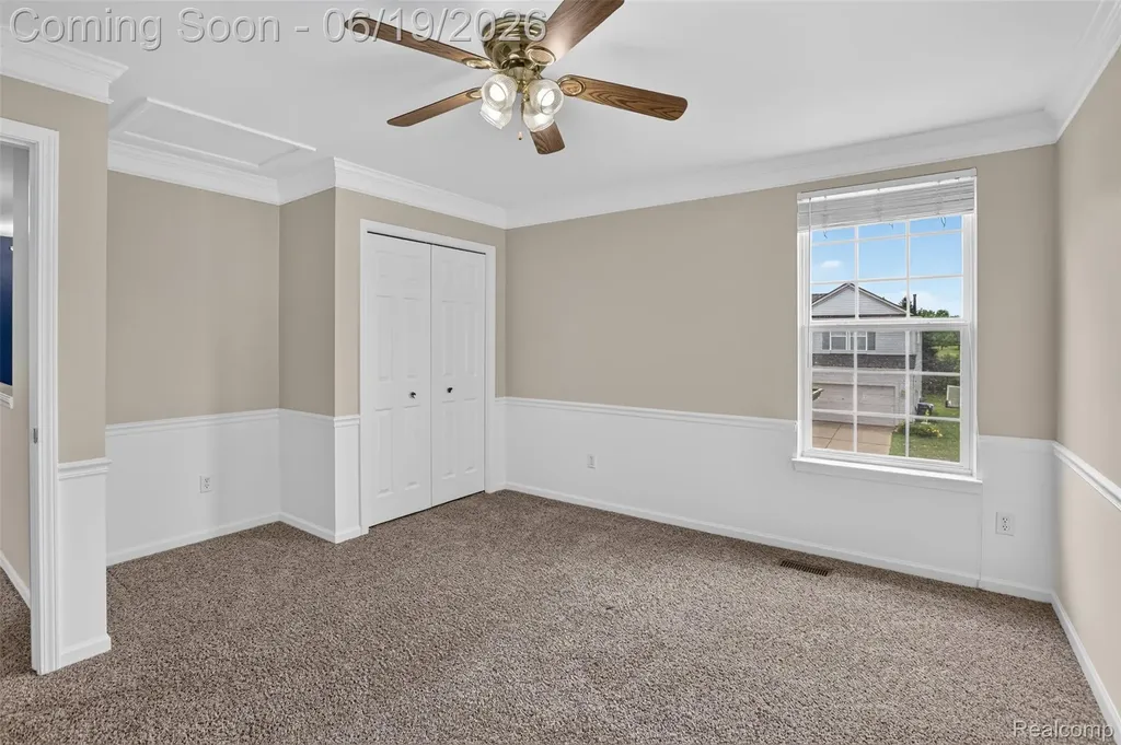 5001 Meadow Crest Circle Grand Blanc Charter Township MI 48442