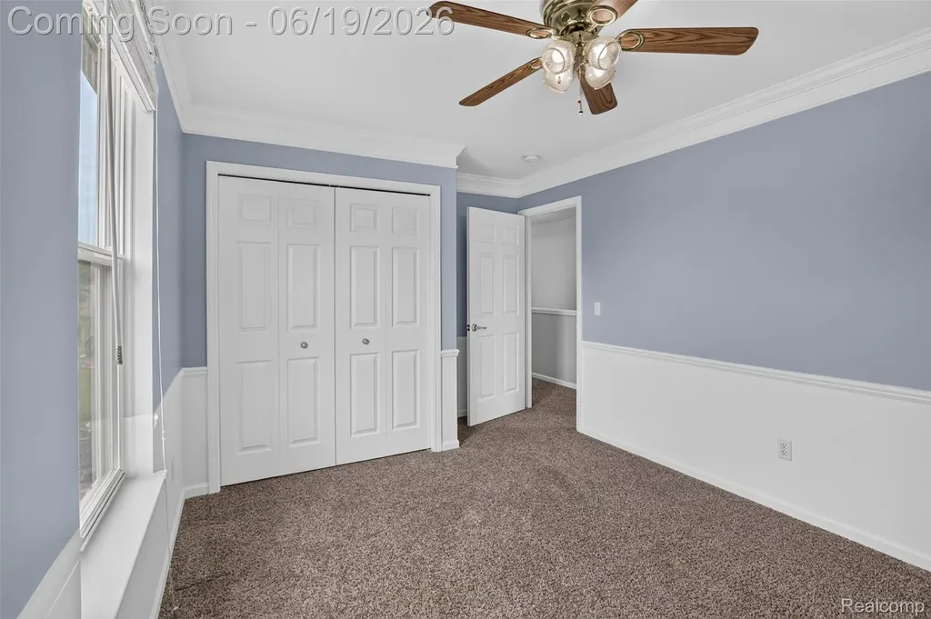 5001 Meadow Crest Circle Grand Blanc Charter Township MI 48442
