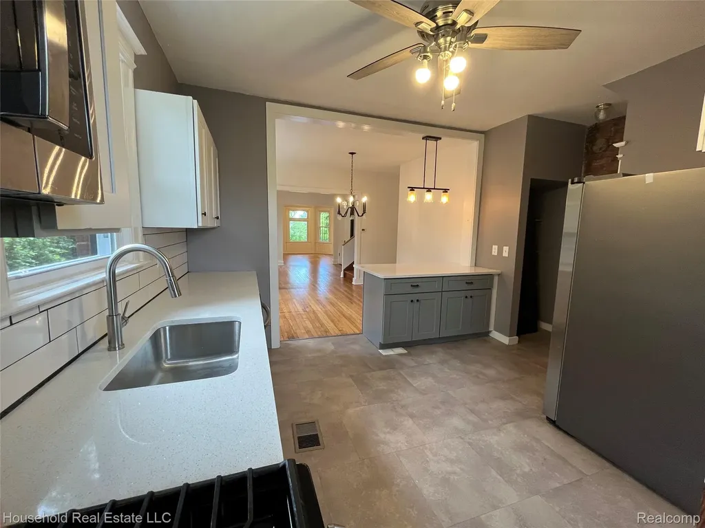 4440 Commonwealth Street Detroit City MI 48208