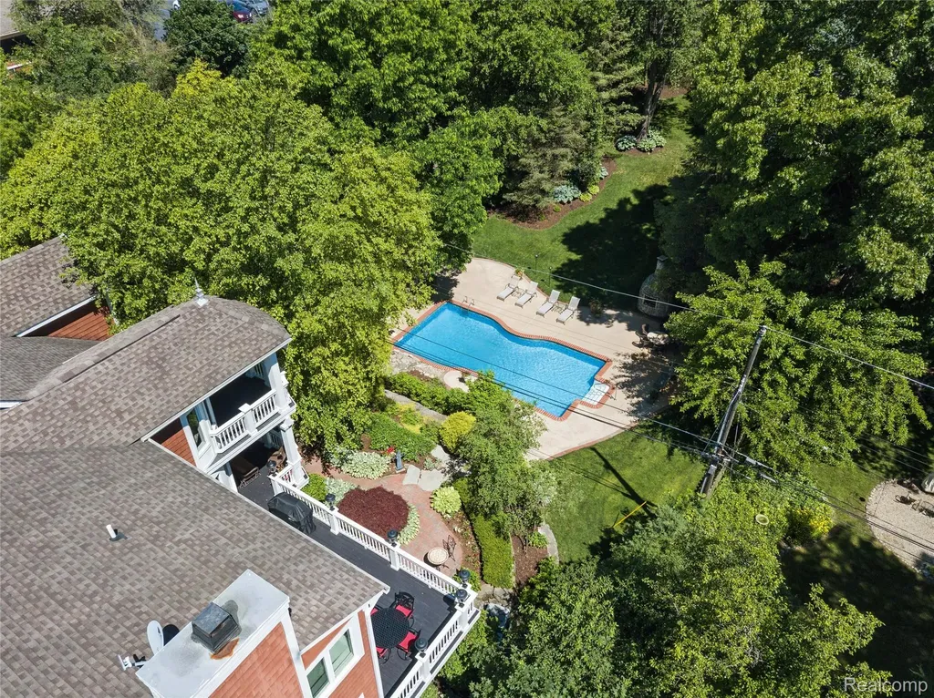 744 Thayer Boulevard Northville City MI 48167