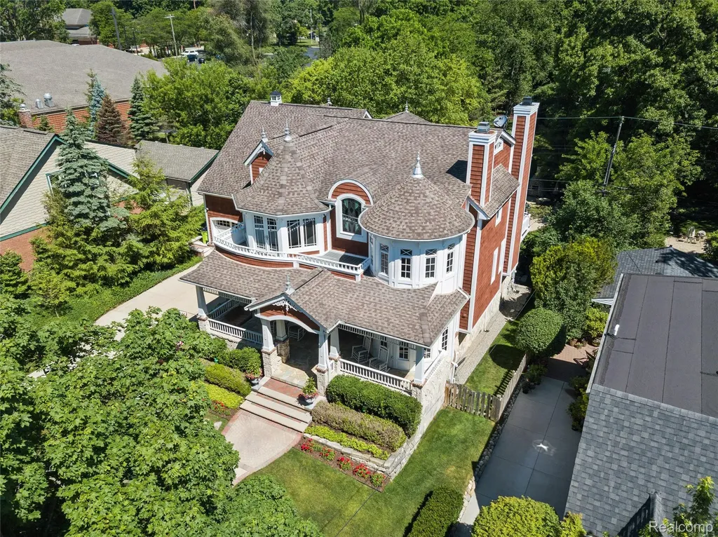 744 Thayer Boulevard Northville City MI 48167