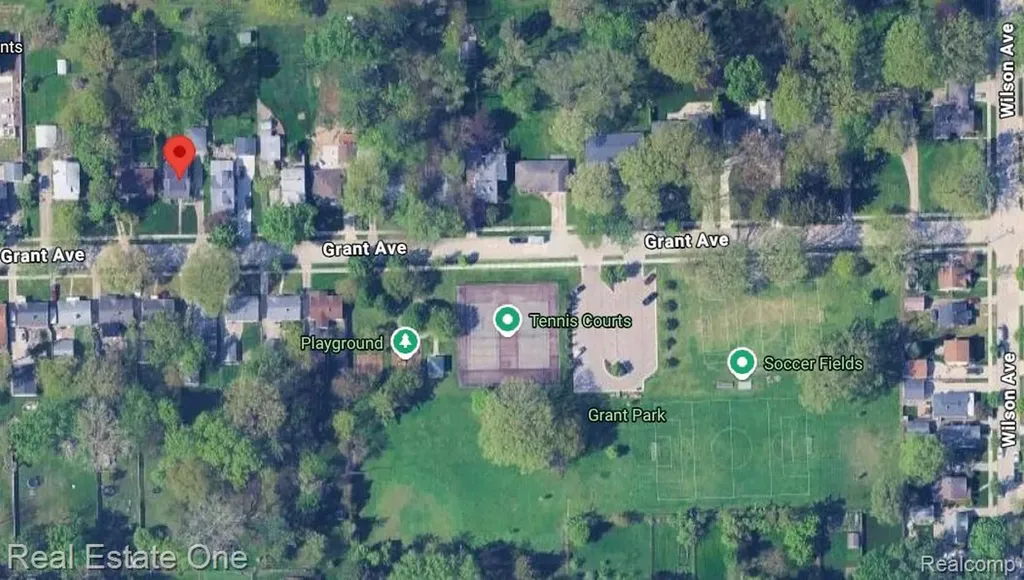 865 Grant Avenue Clawson City MI 48017