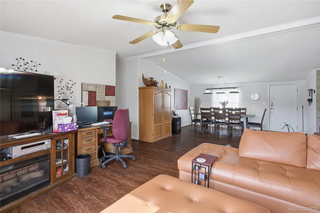 9857 Rembrandt Way Fenton City MI 48430