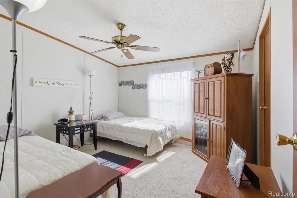 9857 Rembrandt Way Fenton City MI 48430