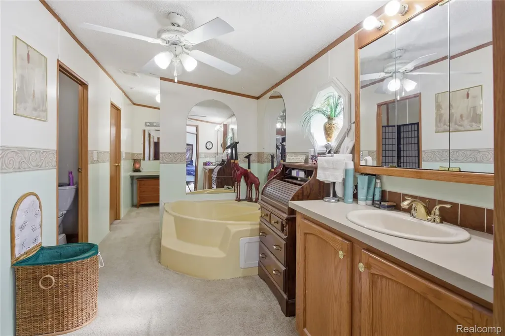 9857 Rembrandt Way Fenton City MI 48430