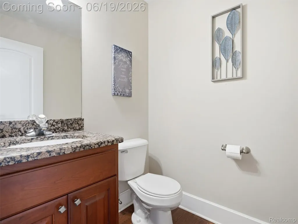 1232 Thorn Ridge Drive Hartland Township MI 48843