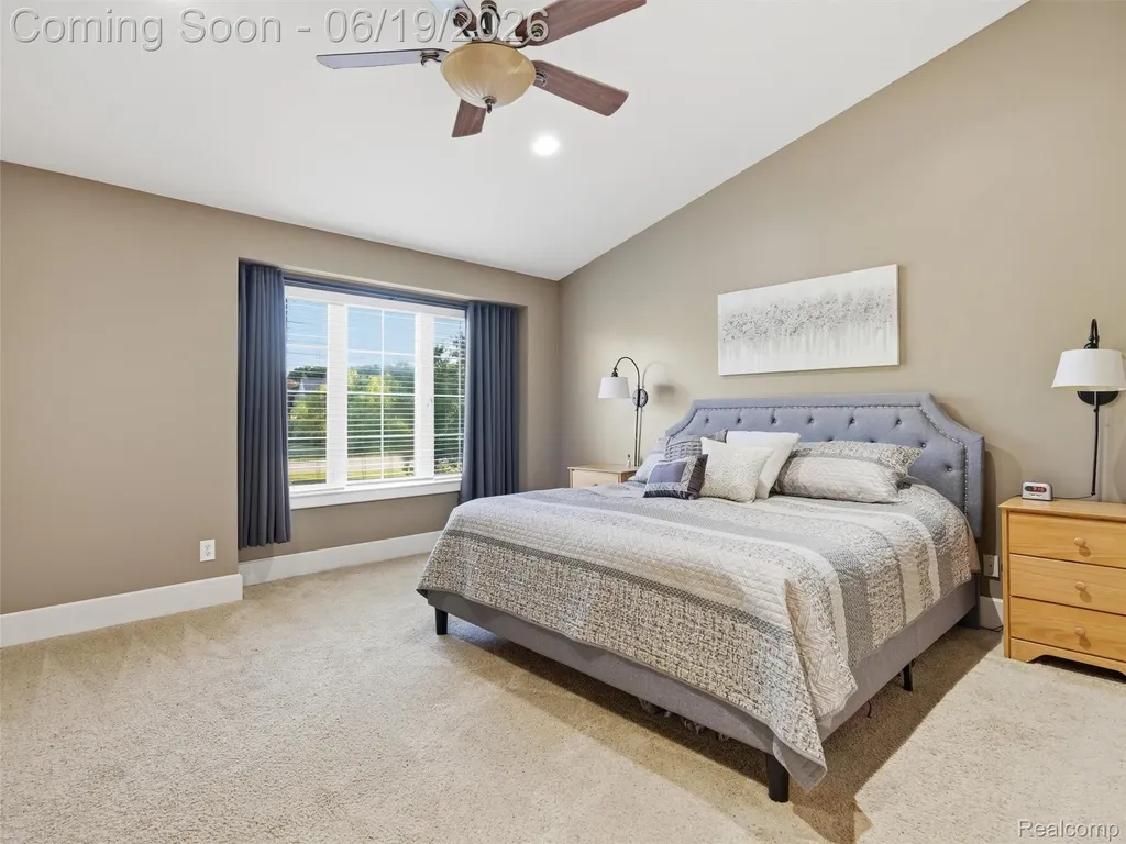 1232 Thorn Ridge Drive Hartland Township MI 48843