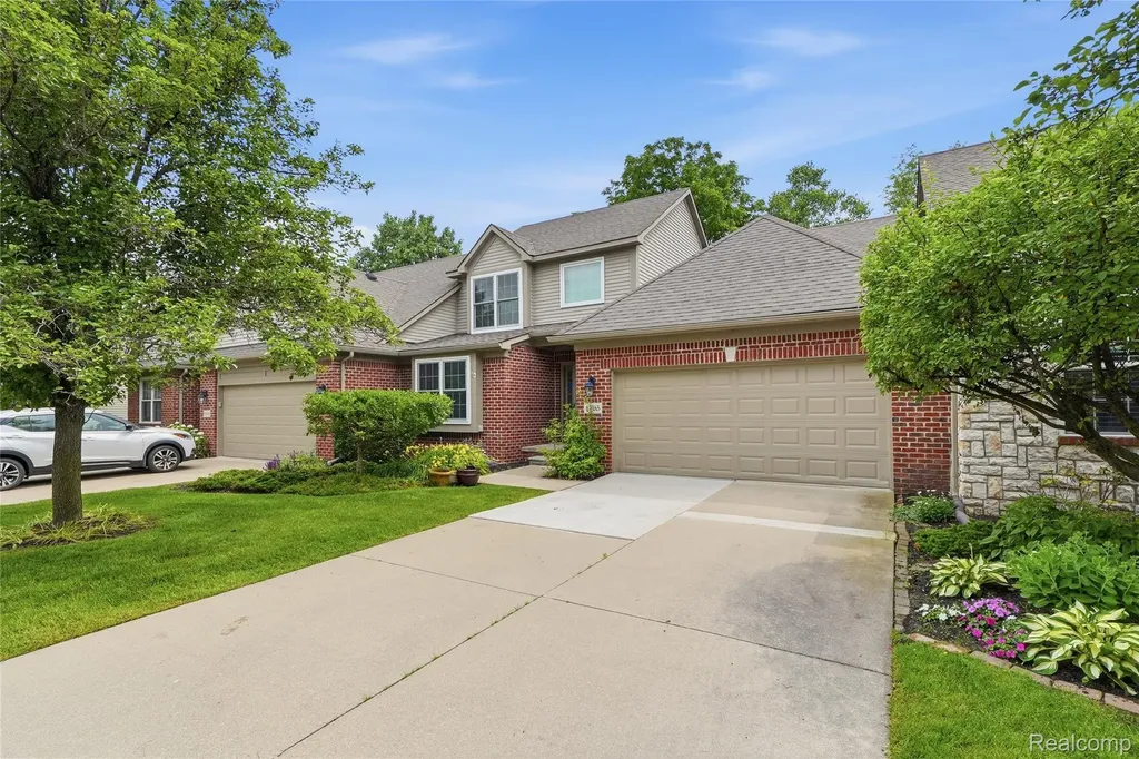 1195 Wind Chime Drive Waterford Charter Township MI 48327