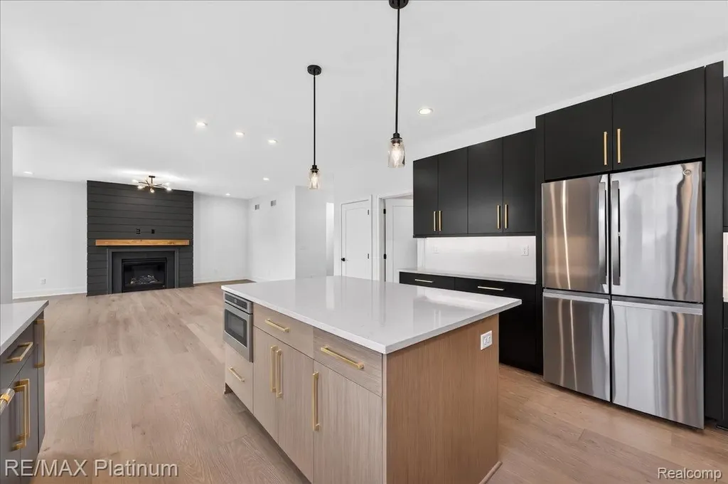 1309 Walloon Way Orion Charter Township MI 48360