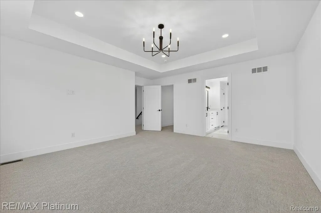 1309 Walloon Way Orion Charter Township MI 48360