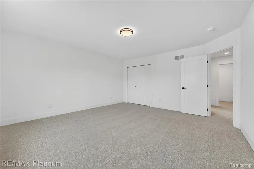 1309 Walloon Way Orion Charter Township MI 48360
