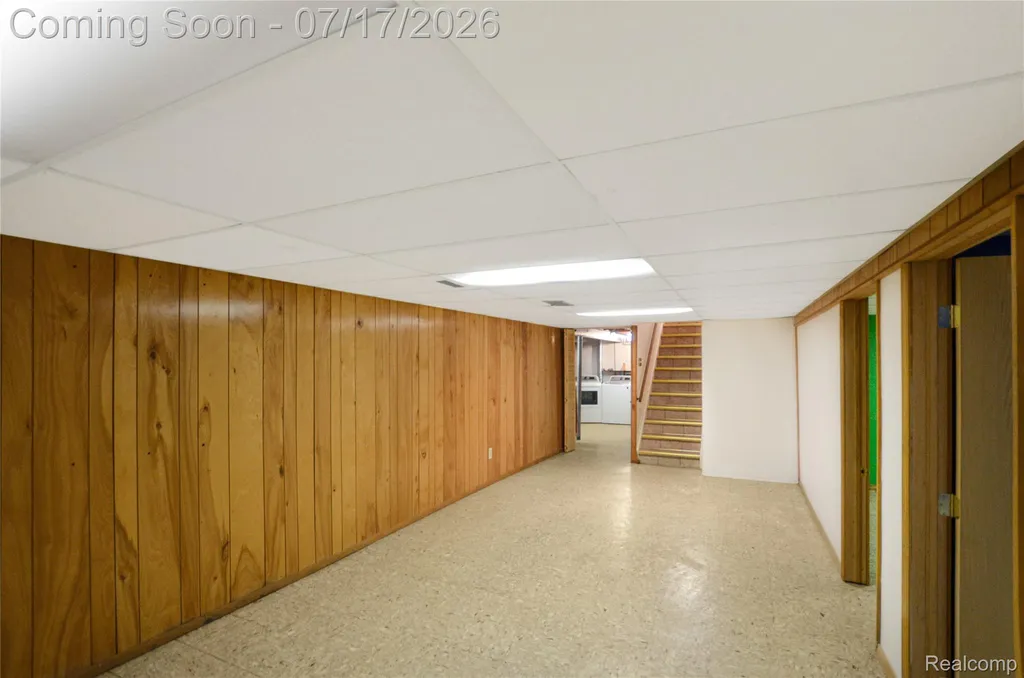 12437 De Grove Drive Sterling Heights City MI 48312