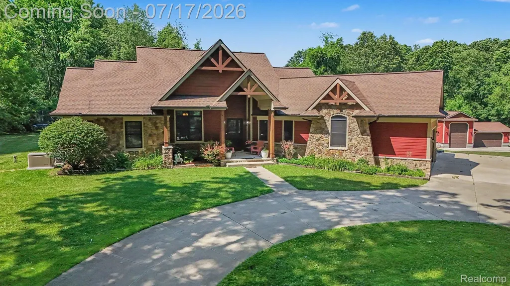 2250 E Coon Lake Trail Genoa Township MI 48843