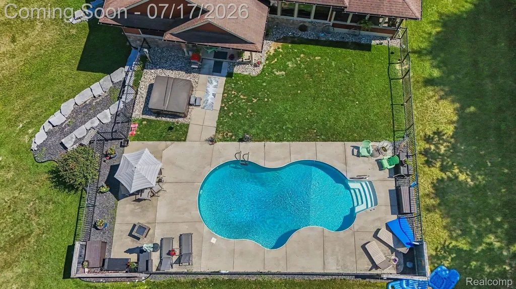 2250 E Coon Lake Trail Genoa Township MI 48843