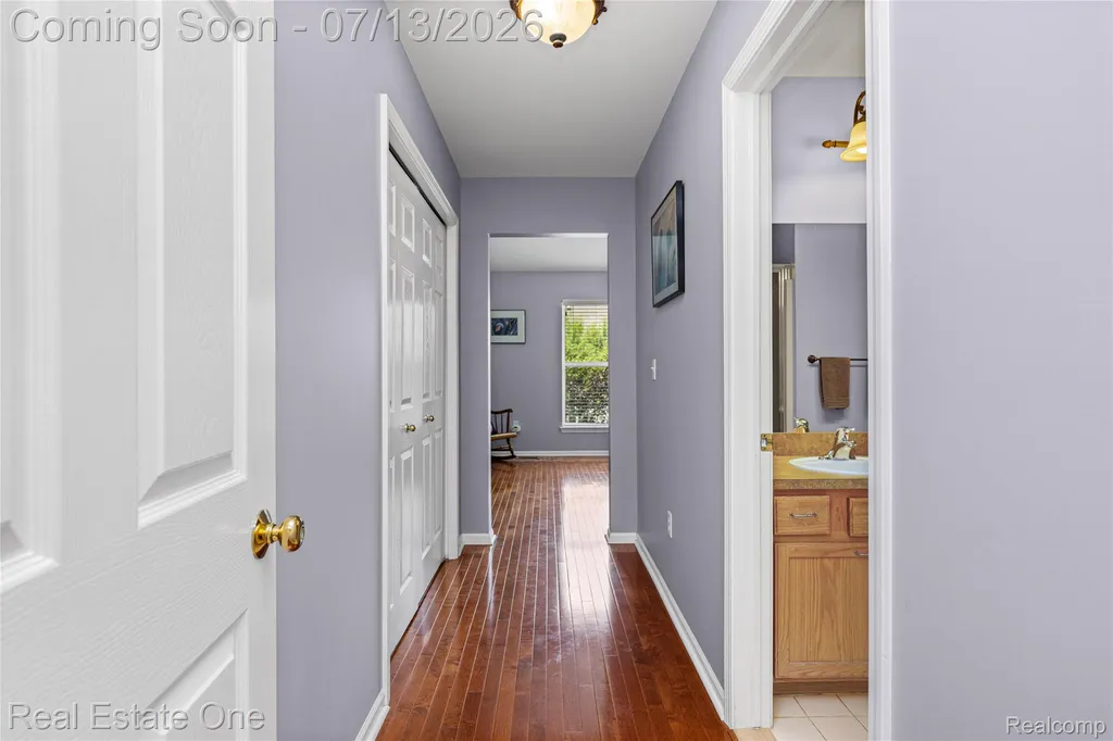 8206 Timber Trail White Lake Charter Township MI 48386