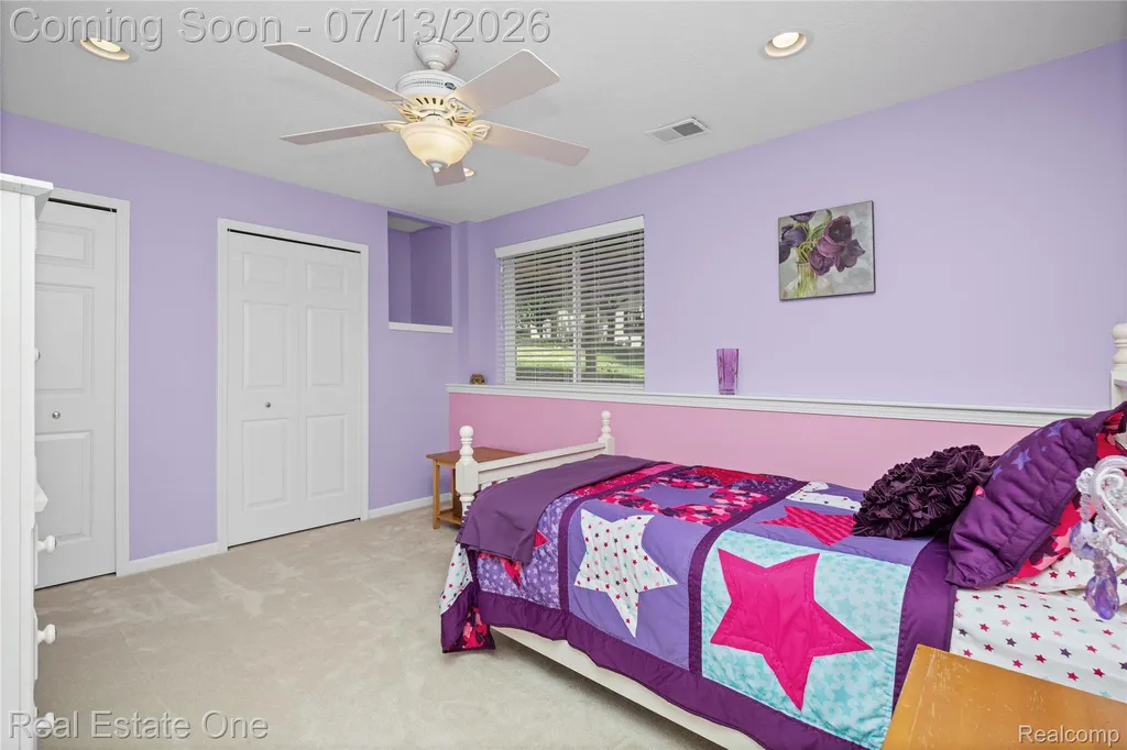 8206 Timber Trail White Lake Charter Township MI 48386