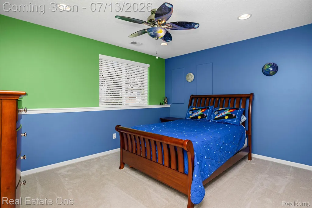 8206 Timber Trail White Lake Charter Township MI 48386