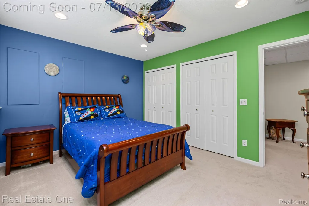 8206 Timber Trail White Lake Charter Township MI 48386