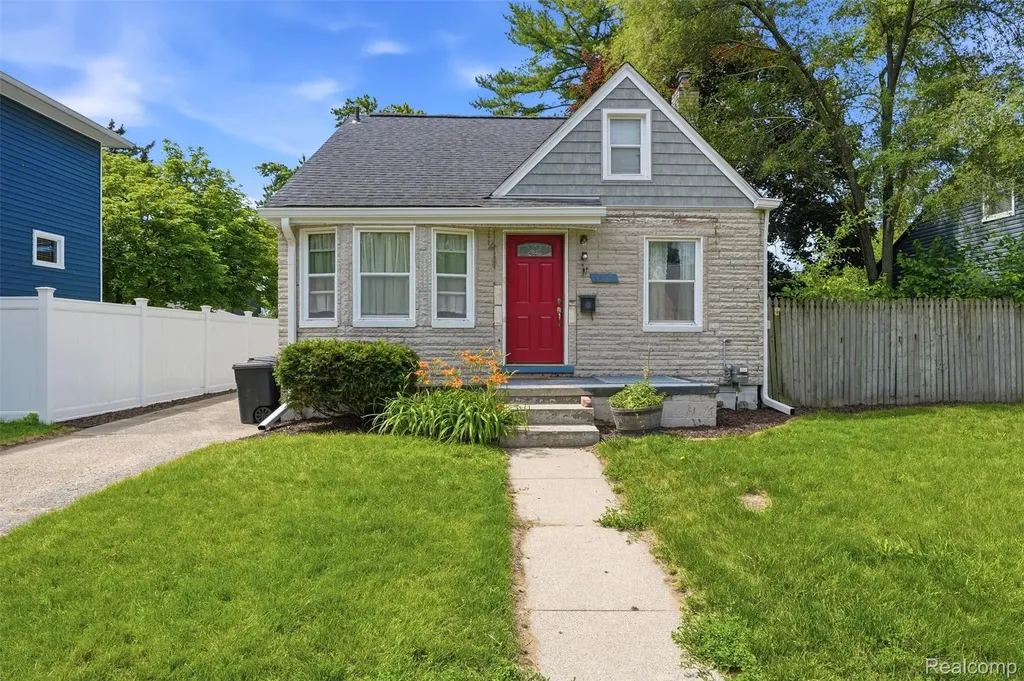 1427 Pearson Street Ferndale City MI 48220