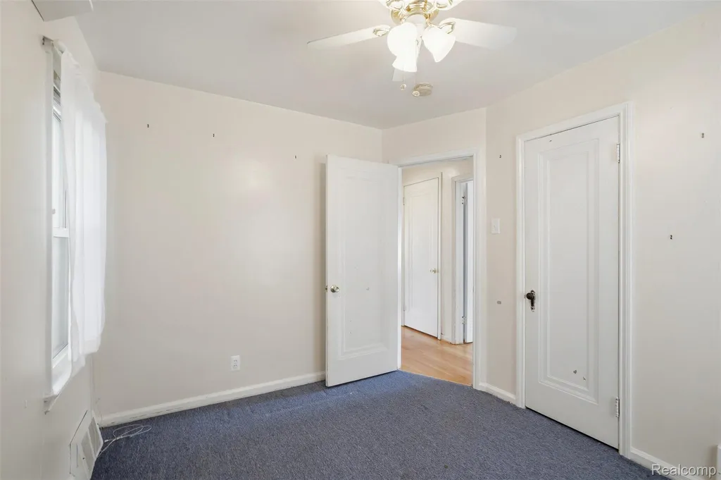 1427 Pearson Street Ferndale City MI 48220
