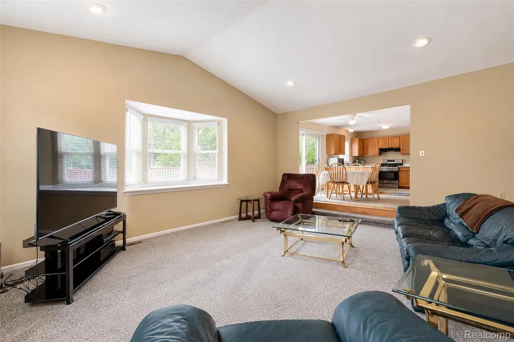 41585 Cherry Hill Road Canton Charter Township MI 48188