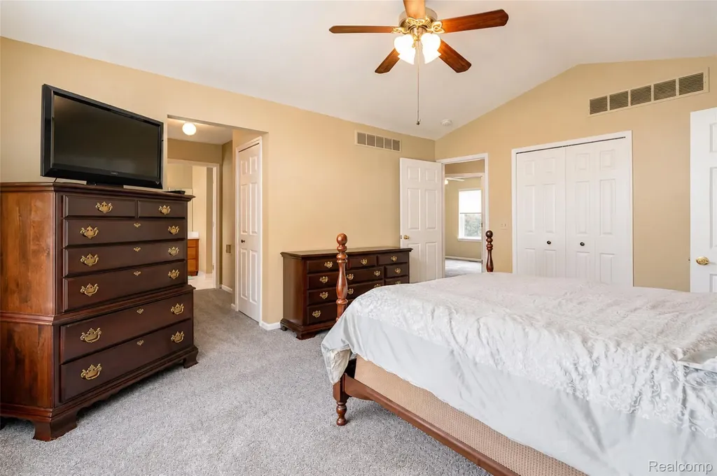 41585 Cherry Hill Road Canton Charter Township MI 48188