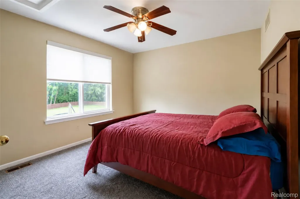 41585 Cherry Hill Road Canton Charter Township MI 48188