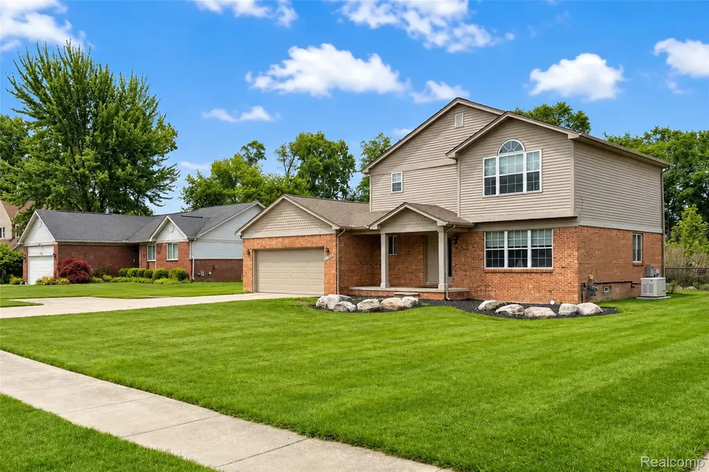41585 Cherry Hill Road Canton Charter Township MI 48188