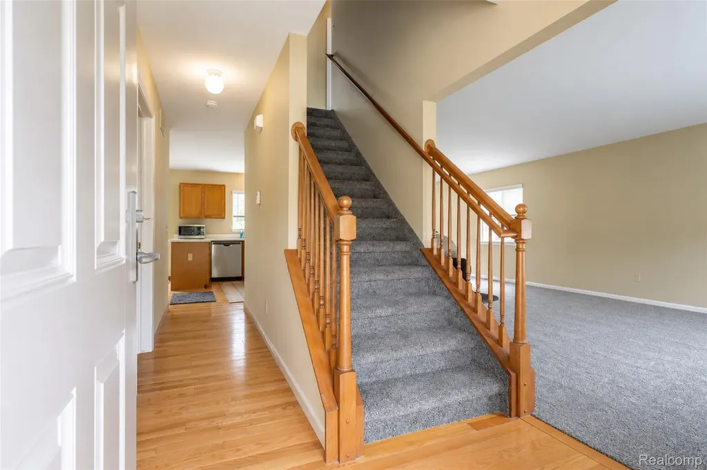 41585 Cherry Hill Road Canton Charter Township MI 48188