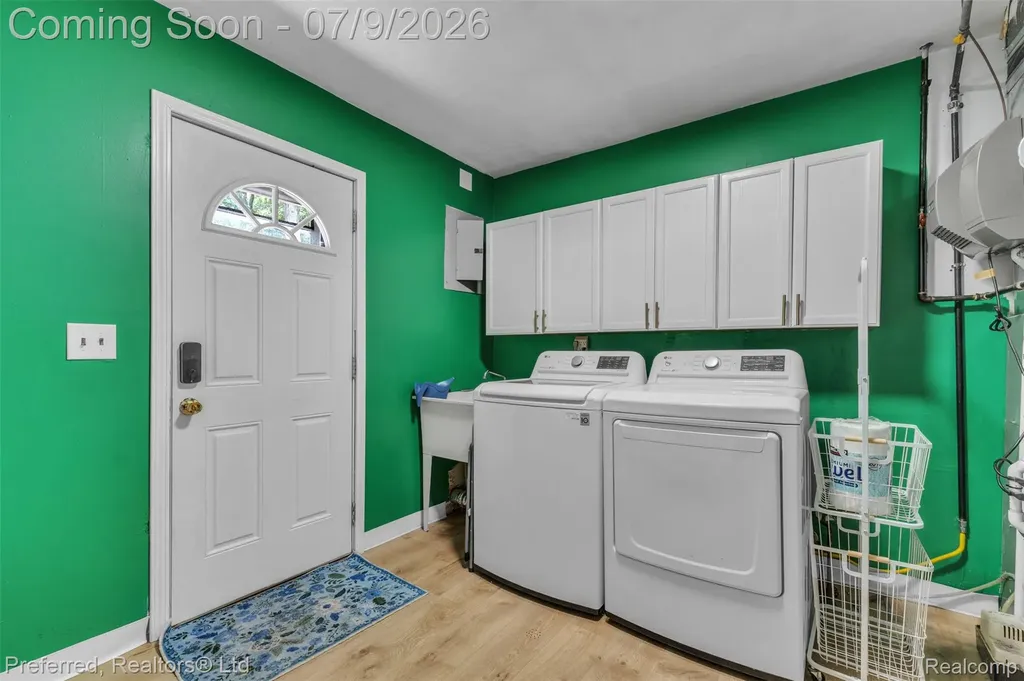 845 W Marshall Street Ferndale City MI 48220