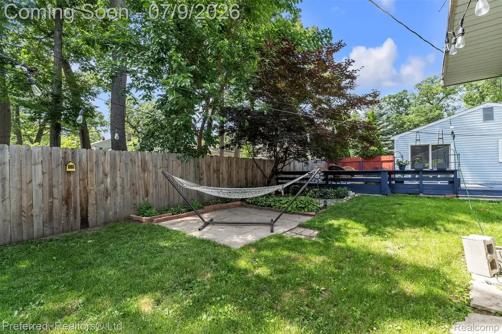 845 W Marshall Street Ferndale City MI 48220