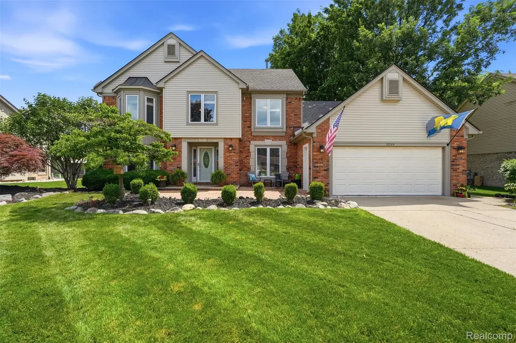 19364 Gill Road Livonia City MI 48152