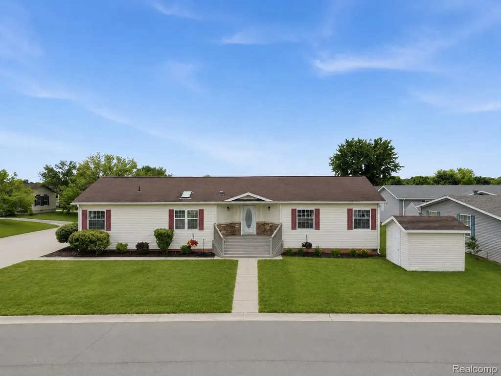 Green Oak Township MI, 11078 Stony River Court, Unit 522