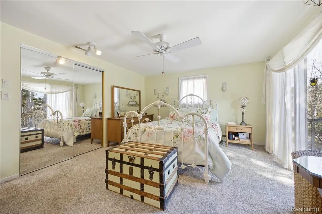 6579 Balmoral Terrace Independence Charter Township MI 48346