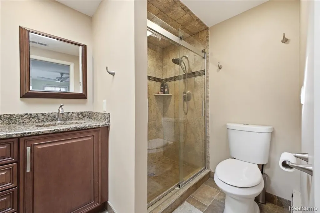 6579 Balmoral Terrace Independence Charter Township MI 48346