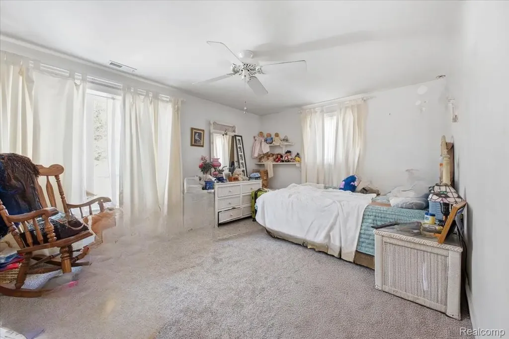 6579 Balmoral Terrace Independence Charter Township MI 48346
