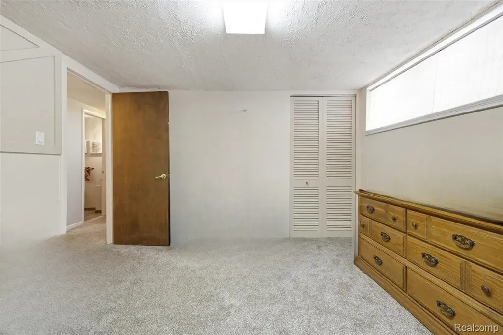 6579 Balmoral Terrace Independence Charter Township MI 48346