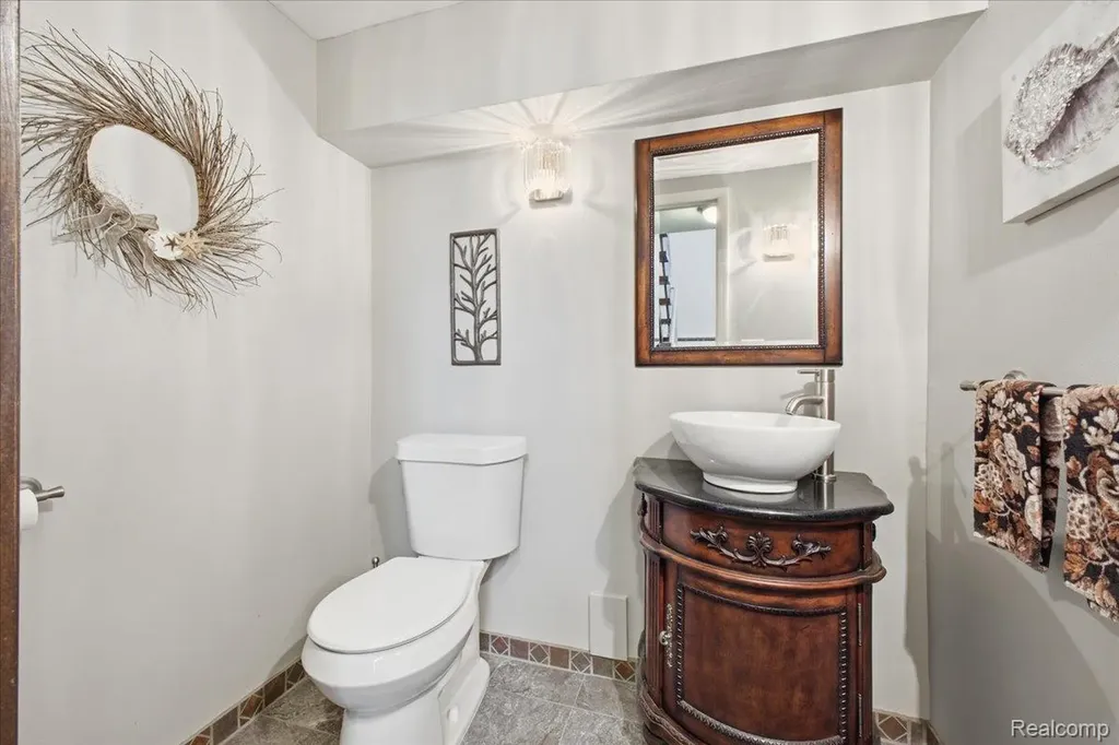 6579 Balmoral Terrace Independence Charter Township MI 48346