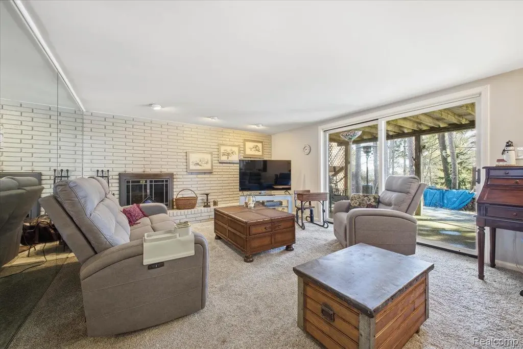 6579 Balmoral Terrace Independence Charter Township MI 48346