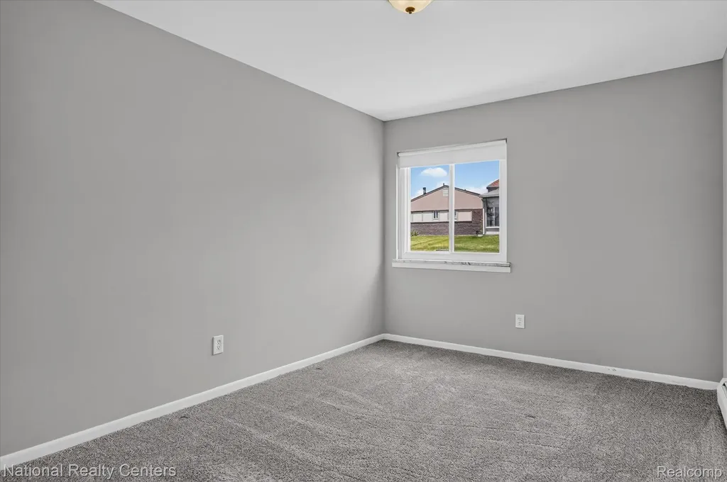 25245 Franklin Terrace South Lyon City MI 48178
