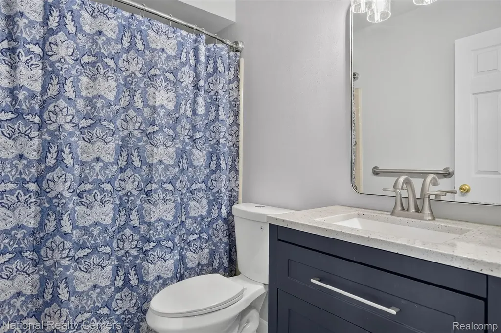 25245 Franklin Terrace South Lyon City MI 48178