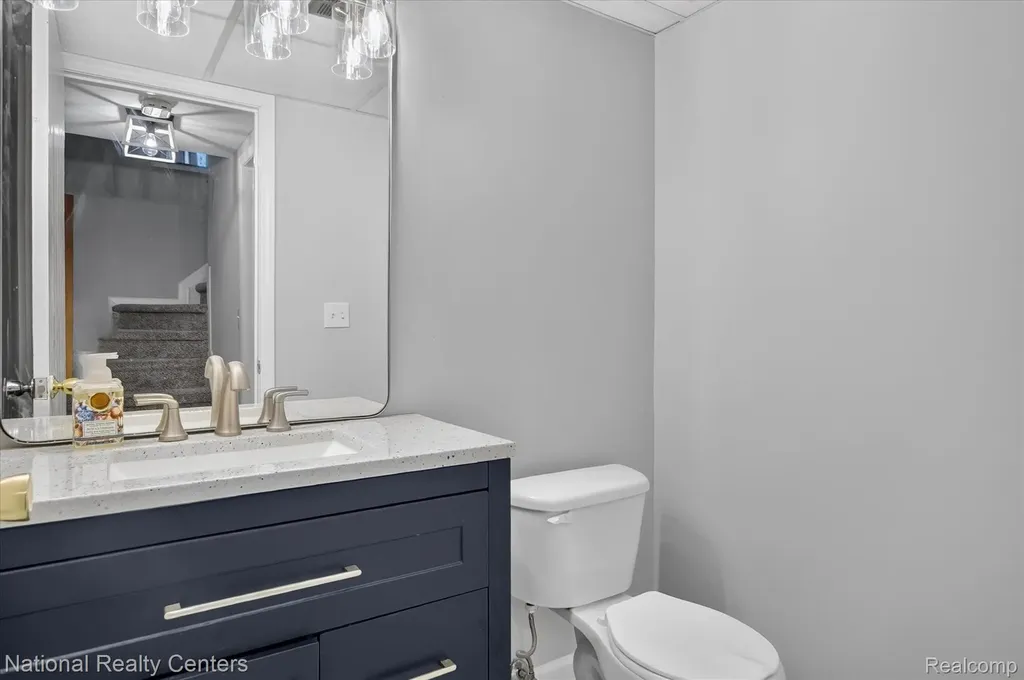 25245 Franklin Terrace South Lyon City MI 48178