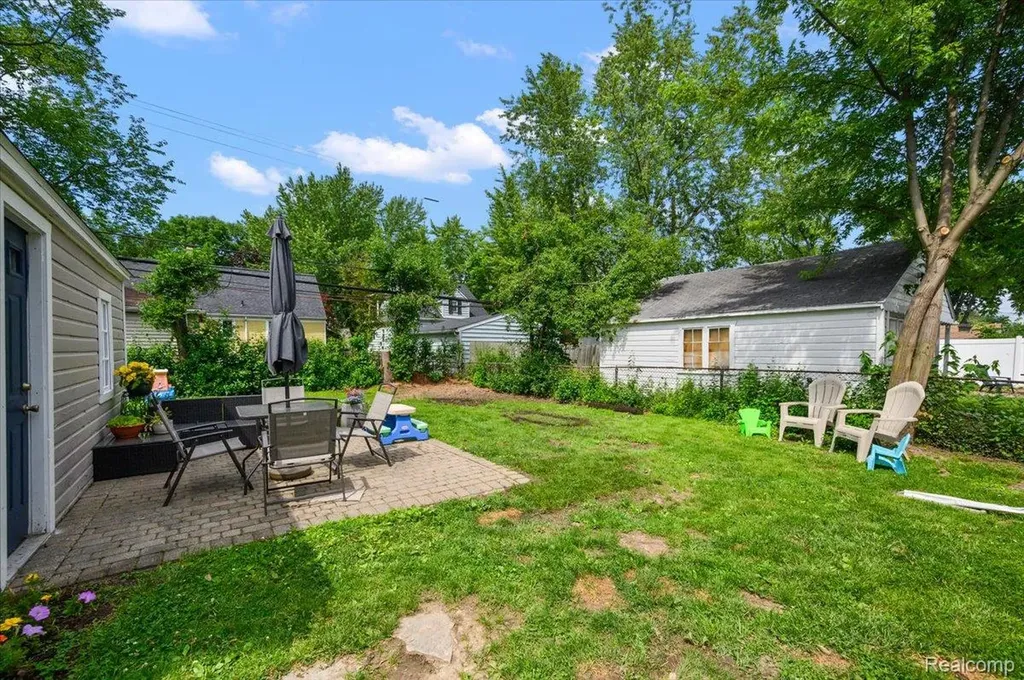 1706 Princeton Road Berkley City MI 48072