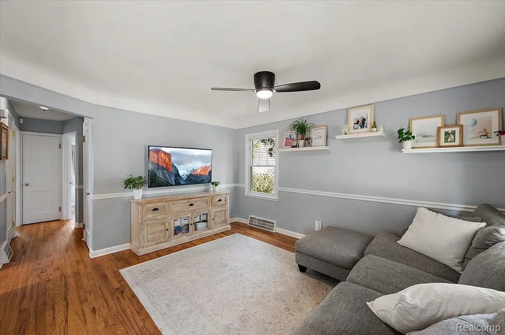 1706 Princeton Road Berkley City MI 48072