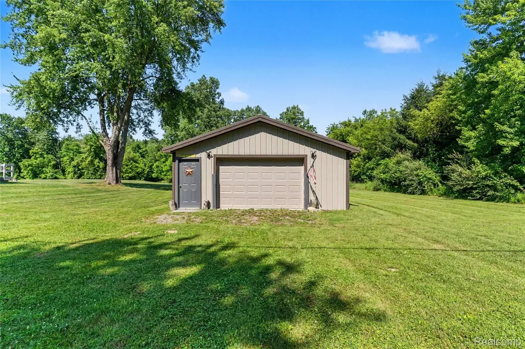 4427 N Washburn Road Richfield Township MI 48423