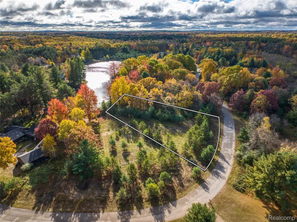 6310 Kilkenny Drive Morton Township MI 49346