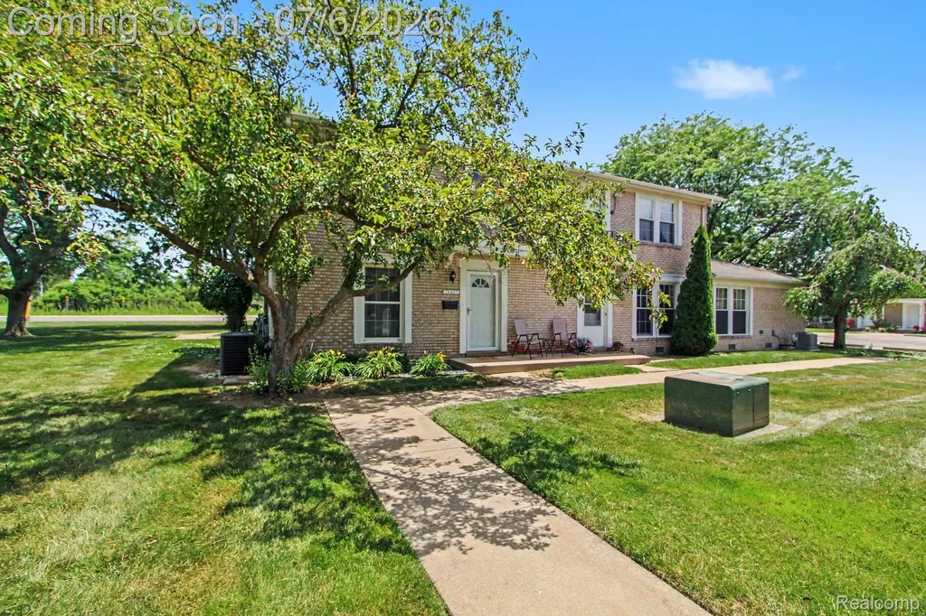 28427 Longmeadow Lane Brownstown Charter Township MI 48183
