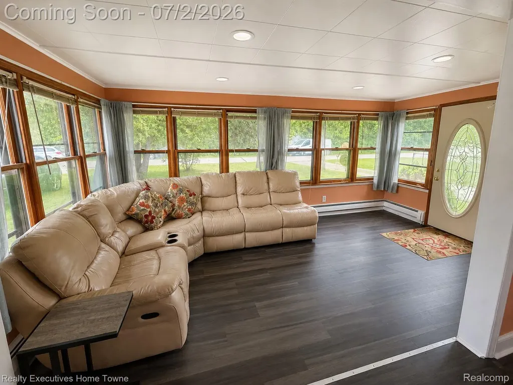 6621 Bunker Road Burtchville Township MI 48059