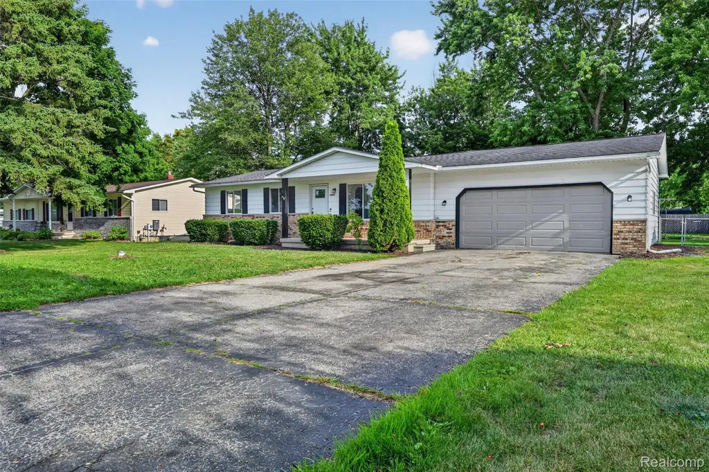 5457 Reid Road Mundy Township MI 48473