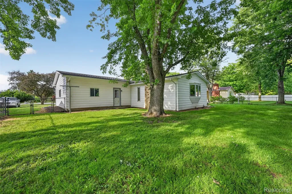 5457 Reid Road Mundy Township MI 48473